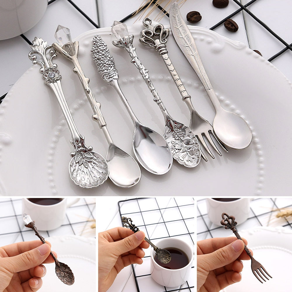 Vintage Royal Style Teaspoon Set