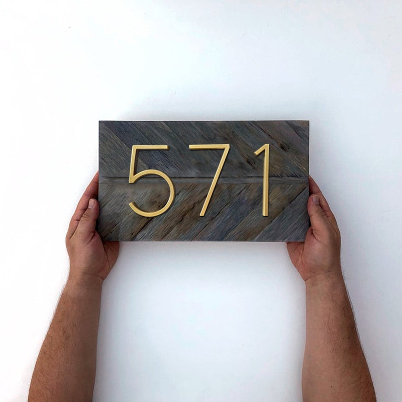 Floating Numbers (Gold)